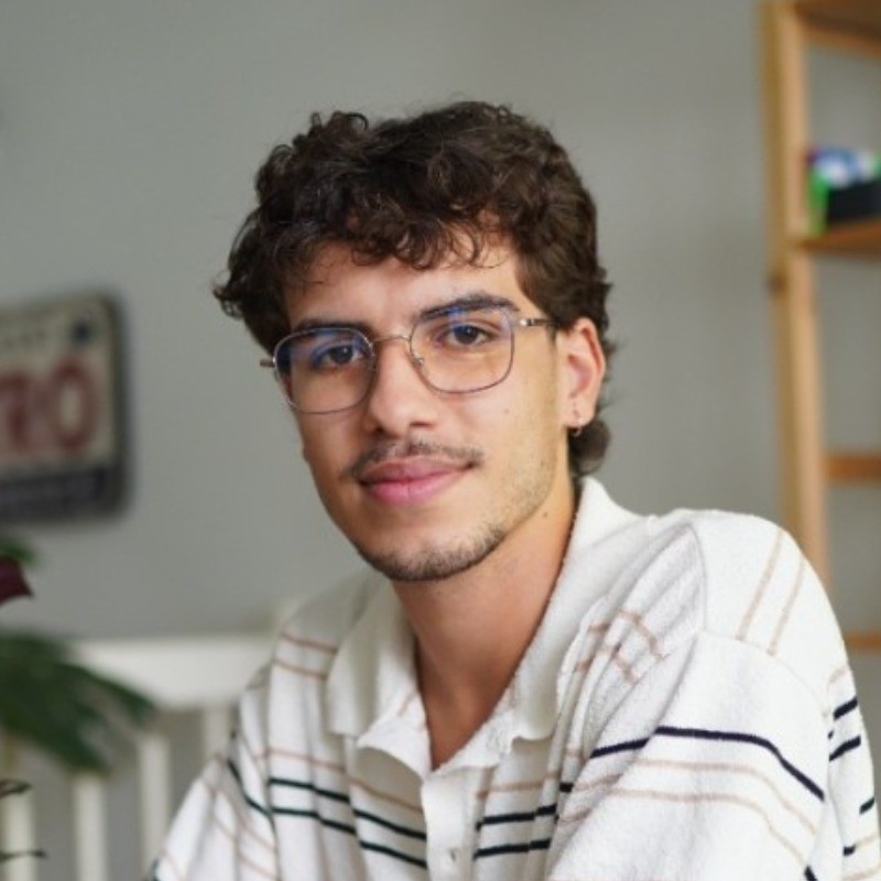 Louis Da Luz Marques, Assistant de direction chez CAPIUM (exOffice Manager)